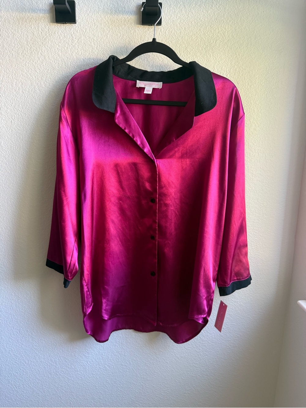 Oscar De La Renta Pink Label Satin Cranberry 2 Tone Pajama Top
